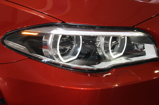 A Complete Guide to Car Headlights