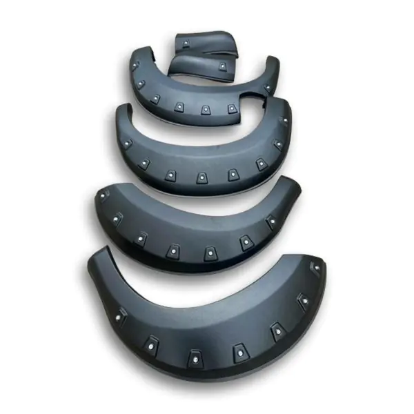 Isuzu - Fender Flares Rivit style