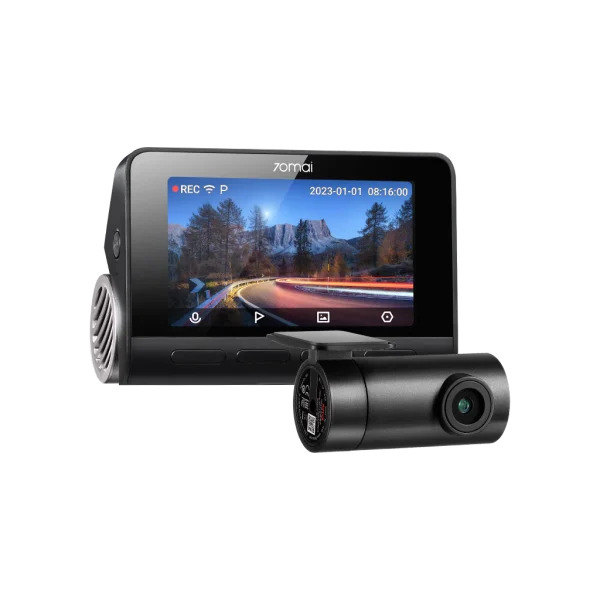 70mai A810 4K dash cam front view in car