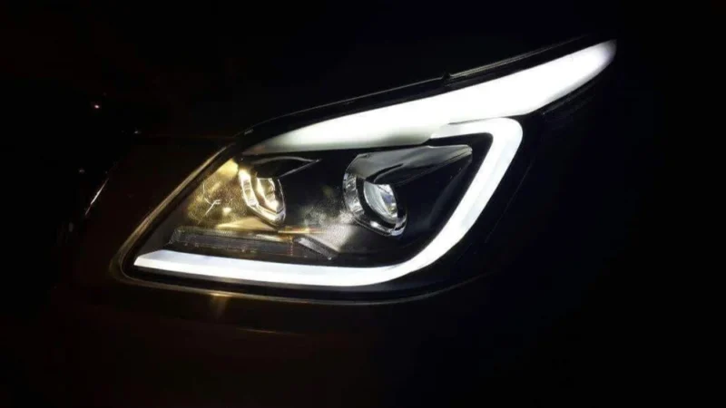 Toyota Innova type 4 aftermarket Headlights - Image 3