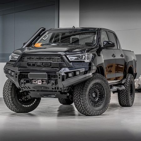 Option 4WD Toyota Hilux Front Metal Bumper