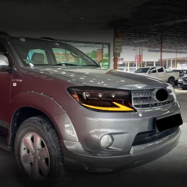 Fortuner Type 1 (2009–2012) Lexus Style Headlights