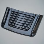 Universal Bonnet Scoop Gloss Black